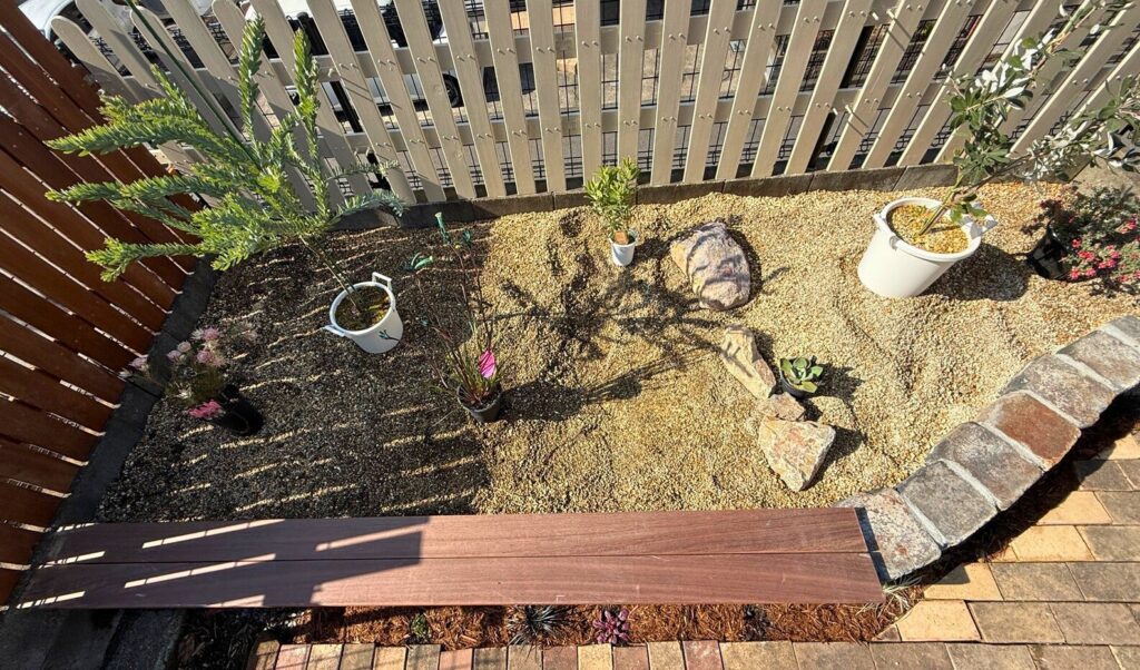 レイズドベッドの植栽前レイアウト 上から見た配置全体